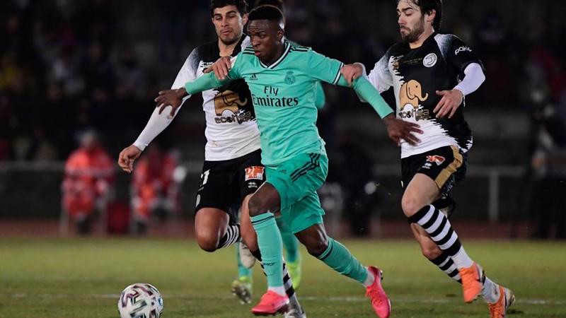 Barca và Real cùng giành vé đi tiếp ở Cúp Nhà Vua Tây Ban Nha