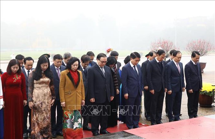 Lãnh đạo Đảng, Nhà nước vào Lăng viếng Chủ tịch Hồ Chí Minh