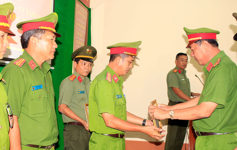 Công an Tân Châu phát huy sức mạnh tổng hợp của cả hệ thống chính trị