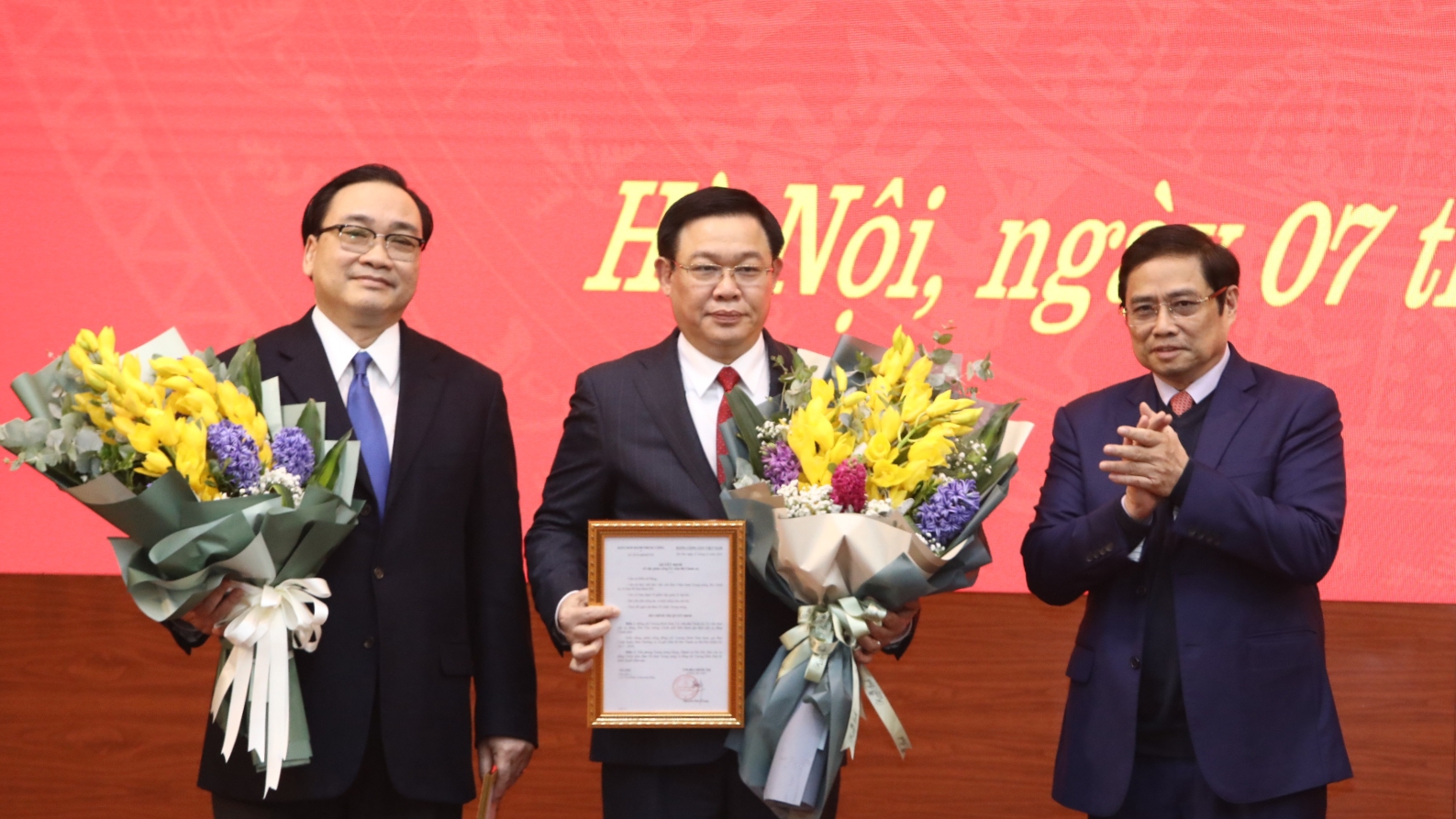 Phó Thủ tướng Vương Đình Huệ được phân công làm Bí thư Thành ủy Hà Nội
