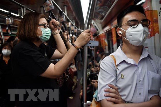 Chính phủ Thái Lan trực tiếp bán khẩu trang cho người dân