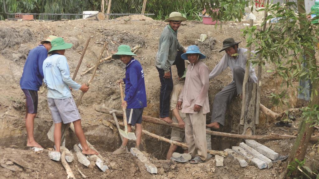 Những tấm lòng nhân ái