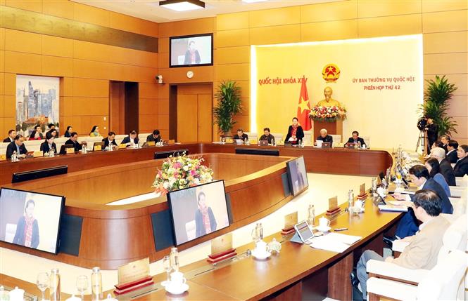 Đề nghị giữ nguyên số lượng đại biểu Quốc hội hoạt động chuyên trách