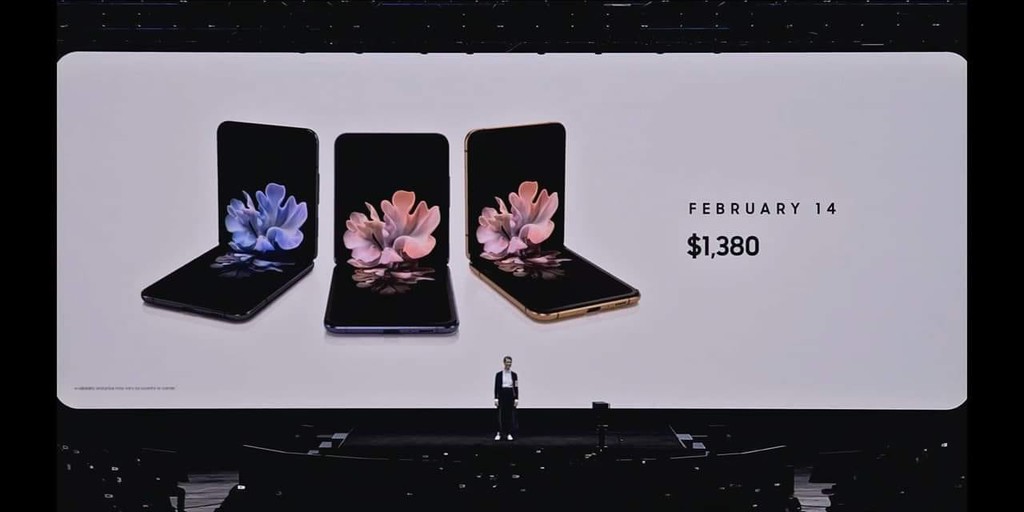 Samsung Galaxy Z Flip ra mắt: màn hình gập vỏ sỏ, giá 1380 USD bán ngày Valentine