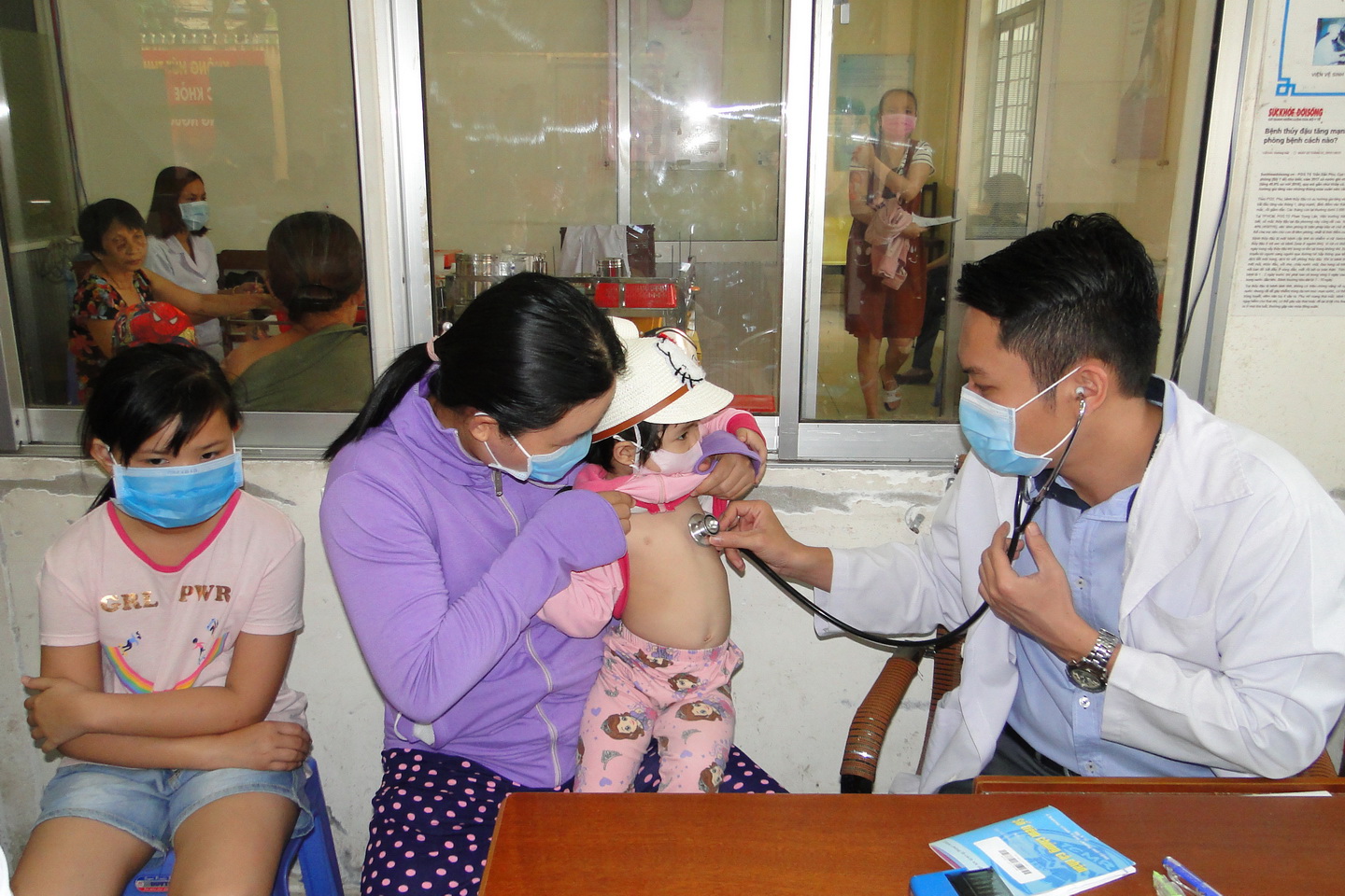 Nếu không có gì bất thường, ngày 17-2 học sinh sẽ đi học trở lại