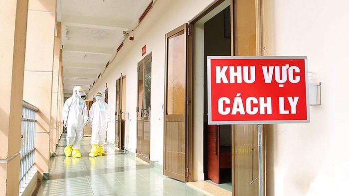 Bệnh viện dã chiến đang cách ly 8 người về từ vùng dịch