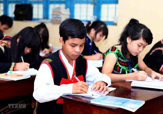 Triển khai thực hiện đề án phát triển vùng đồng bào dân tộc thiểu số