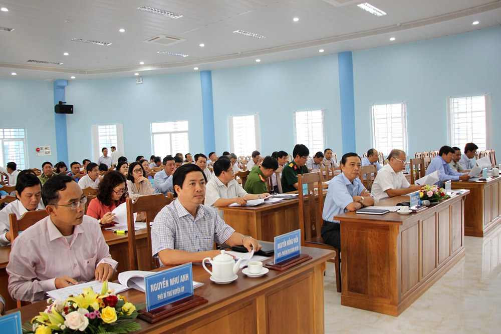 Chợ Mới quyết tâm thực hiện thắng lợi nhiệm vụ năm 2020