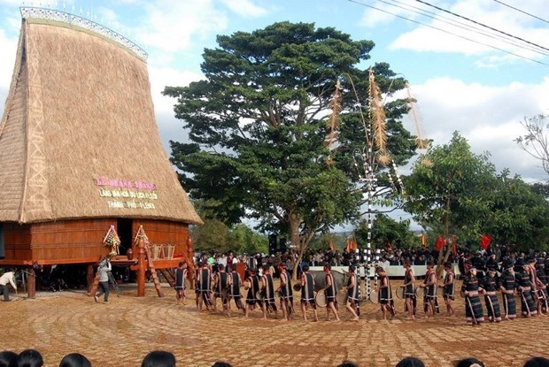 Bảo tồn và phát huy giá trị không gian văn hóa cồng chiêng Tây Nguyên