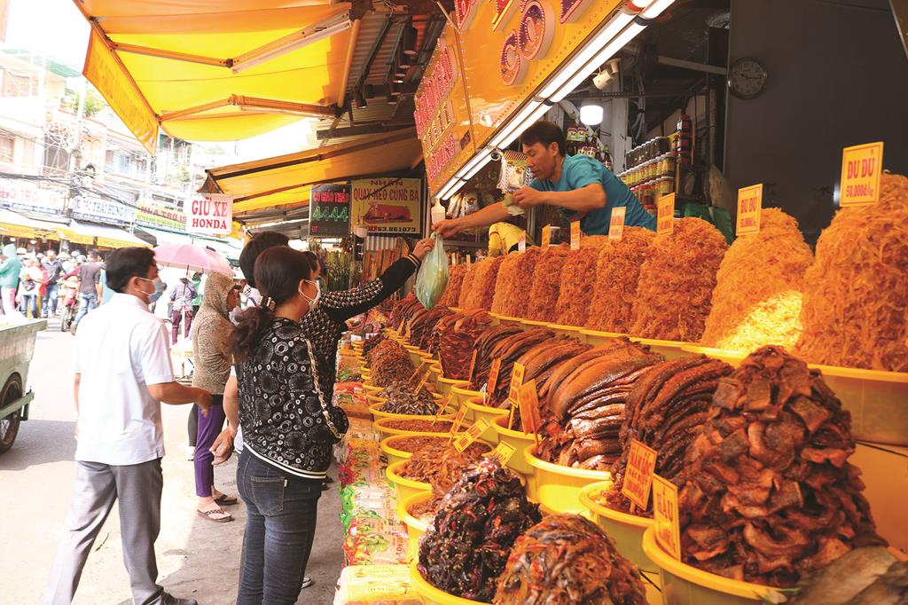 Mùa du lịch - mùa mua sắm