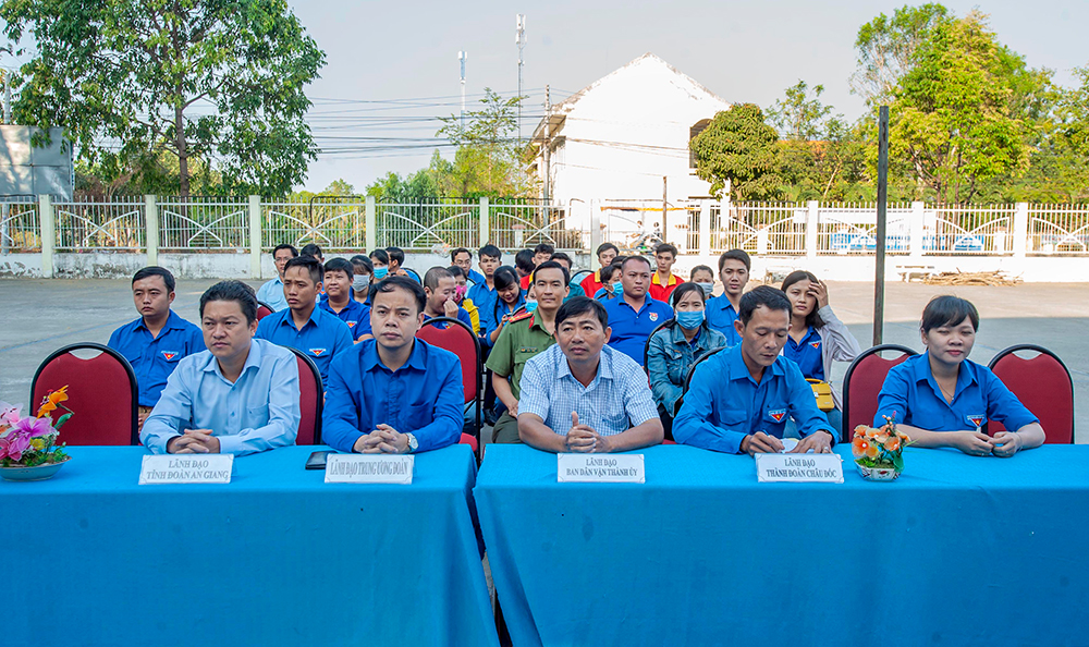 Thành đoàn Châu Đốc ra quân Tháng Thanh niên năm 2020