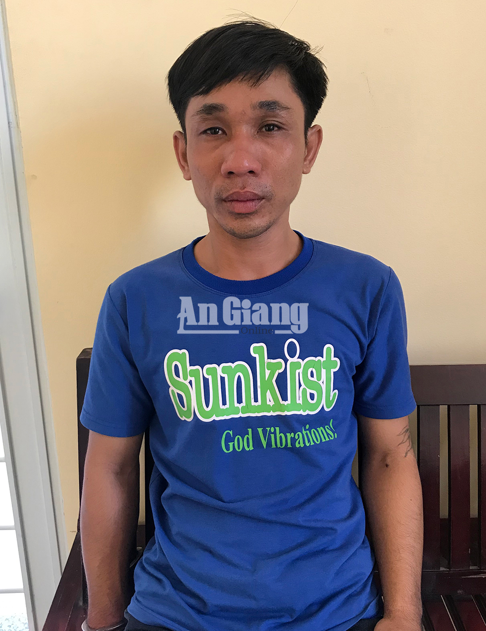 Truy bắt nhanh 2 đối tượng trộm ôtô