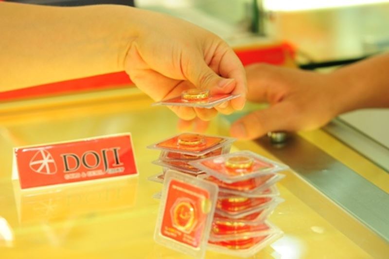Giá vàng hôm nay 29-2: Chuỗi ngày căng thẳng, cuối tuần giảm nhẹ