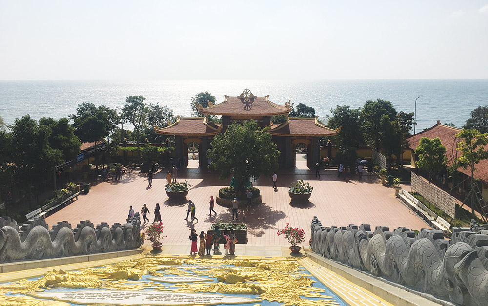 Vãn cảnh chùa Hộ Quốc