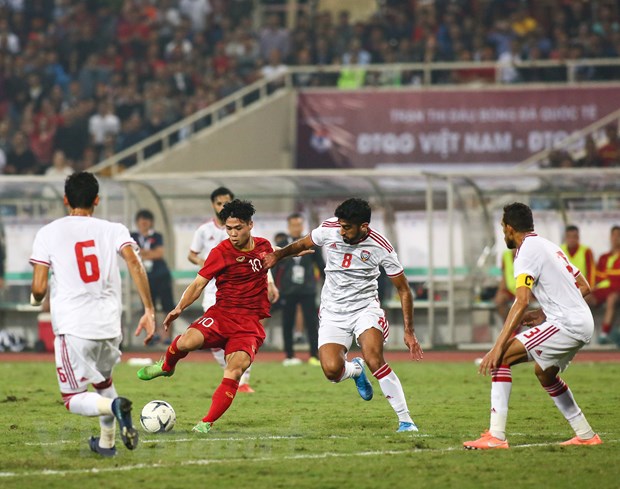 Hoãn vòng loại World Cup 2022, tuyển Việt Nam hưởng lợi hay gặp khó?
