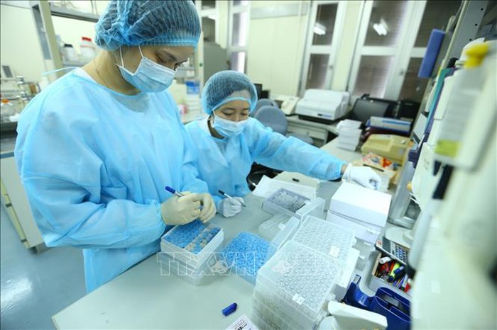 Nhóm nhà khoa học nữ phân lập thành công SARS-CoV-2 được xét trao Giải thưởng Kovalevskaia