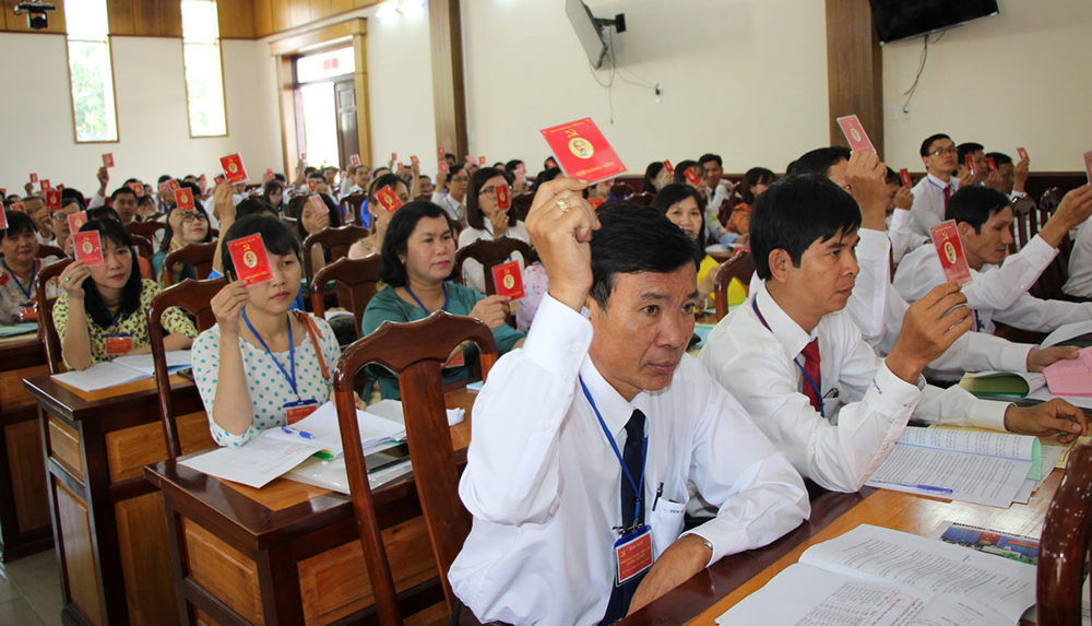 Đại hội điểm bầu trực tiếp Bí thư Đảng bộ Trung tâm Y tế huyện Chợ Mới Đại hội điểm bầu trực tiếp Bí thư Đảng bộ Trung tâm Y tế huyện Chợ Mới