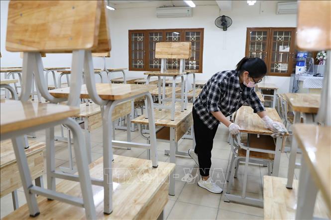 Dịch COVID-19: Nhiều tỉnh, thành phố cho học sinh nghỉ học đến ngày 15-3