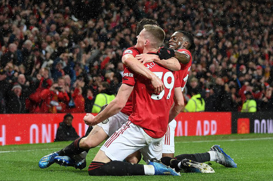 Quật ngã Man City, Man United thắng tưng bừng đại chiến