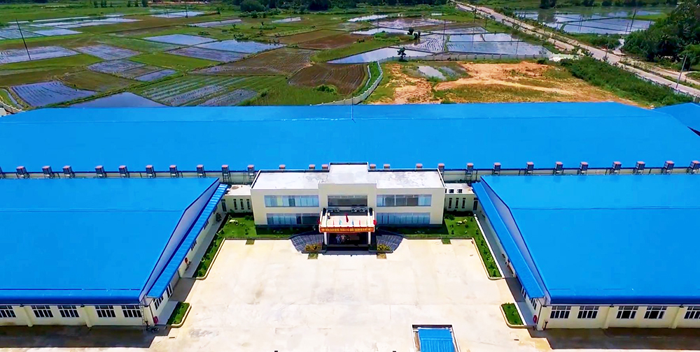 Khu công nghiệp – sức bật nền tảng kinh tế Vĩnh Thạnh Hoạt động của khu công nghiệp tăng thêm sự nhộn nhịp về việc làm cho người dân