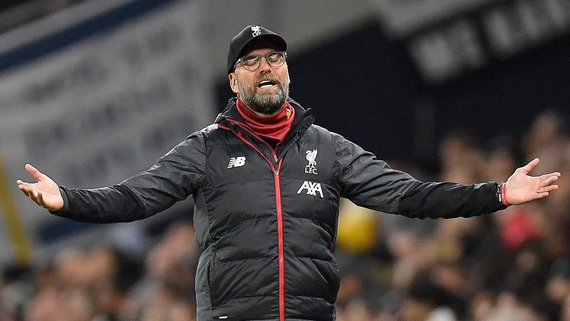 Alan Shearer: 'Không công bằng nếu trao chức vô địch cho Liverpool'