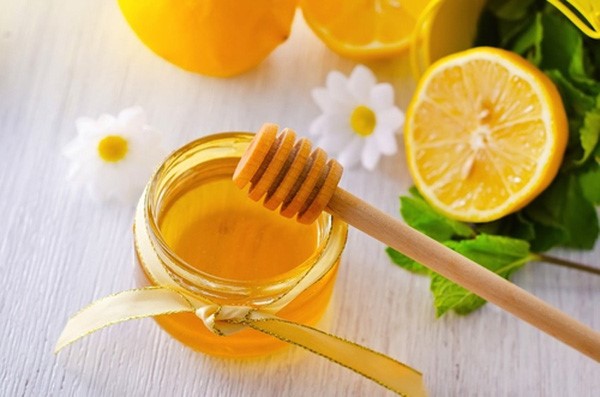 Bí quyết chữa nám ở mu bàn tay cực đơn giản, bạn có biết?