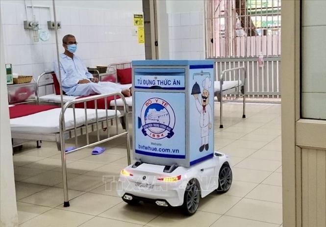 Robot 'Tâm An' - Vì sự bình an trong mùa dịch COVID-19