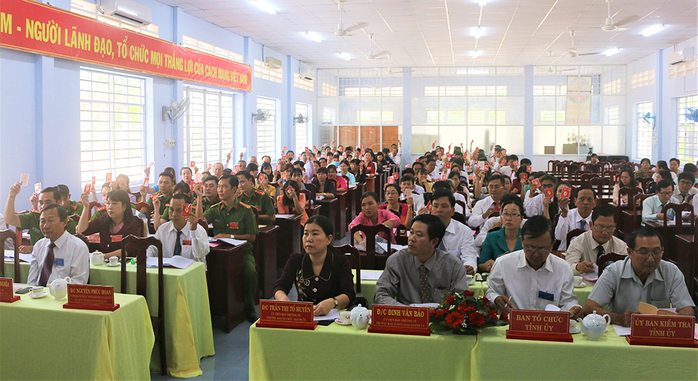 Tiến tới đại hội Đảng các cấp trong bối cảnh dịch Covid-19 Tiến tới đại hội Đảng các cấp trong bối cảnh dịch Covid-19