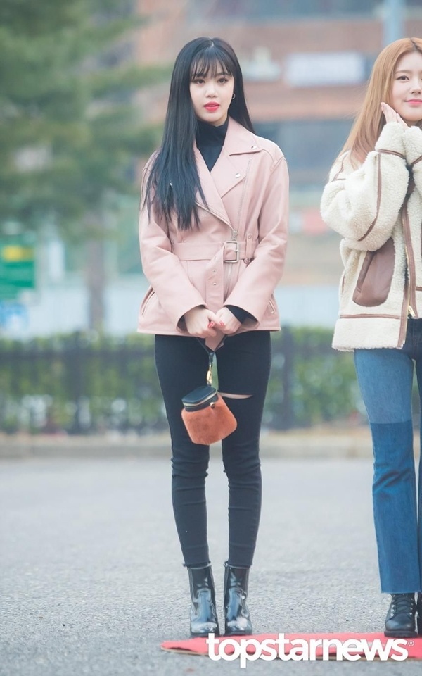 Điểm danh những mỹ nhân diện quần jeans quyến rũ nhất Kpop