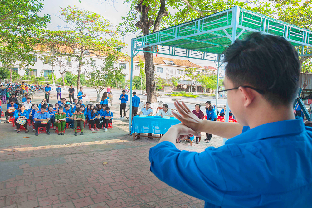 Tuổi trẻ An Giang tình nguyện, sáng tạo vì cộng đồng Tuổi trẻ An Giang tình nguyện, sáng tạo vì cộng đồng