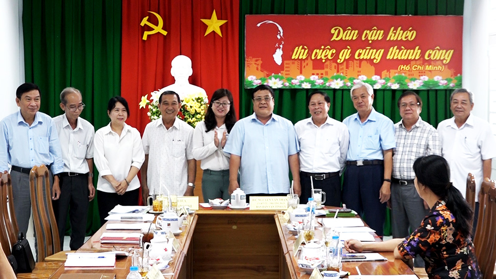 Khối thi đua các cơ quan Đảng cấp tỉnh ký kết giao ước thi đua năm 2020