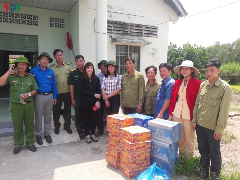 “Canh lửa” nơi đất rừng U Minh hạ