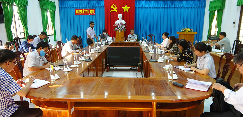 Tri Tôn tăng cường phòng chống dịch bệnh Covid-19 Tri Tôn tăng cường phòng chống dịch bệnh Covid-19