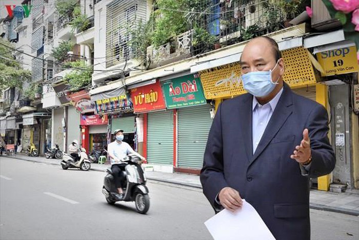 Mệnh lệnh 'chống dịch như chống giặc': Chưa bao giờ và ngay bây giờ!