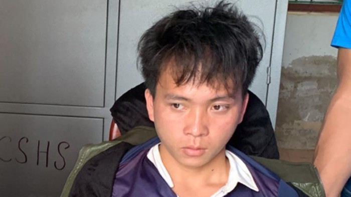 Bắt quả tang 3 đối tượng mua bán 6 bánh heroin