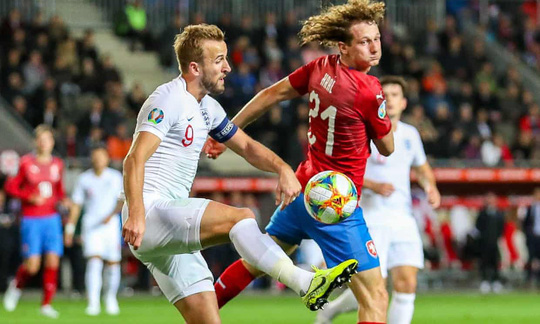 Harry Kane muốn phá vỡ kỷ lục ghi bàn của Rooney