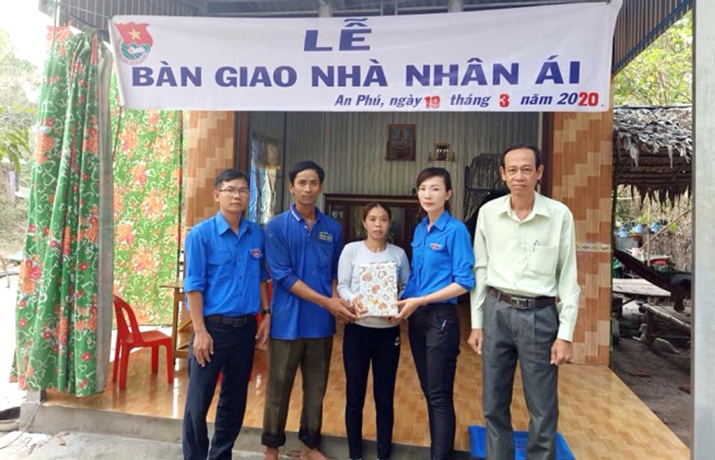 Nhà Nhân ái thắp lên hy vọng mới