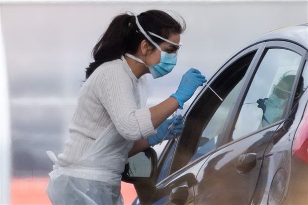 Dịch COVID tại châu Âu: Số ca tử vong tại Anh, Pháp tiếp tục tăng mạnh