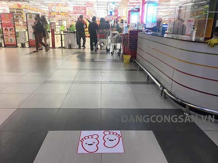 Khoảng cách hai mét và thói quen tuân thủ