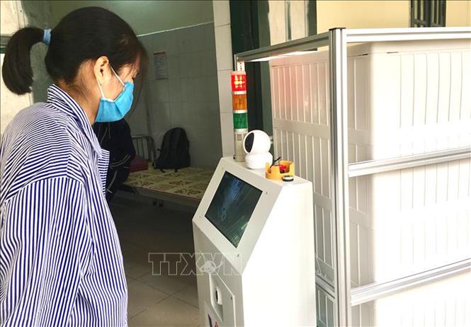Robot do Bộ KH&CN đặt hàng đã ra đời để hỗ trợ điều trị COVID-19