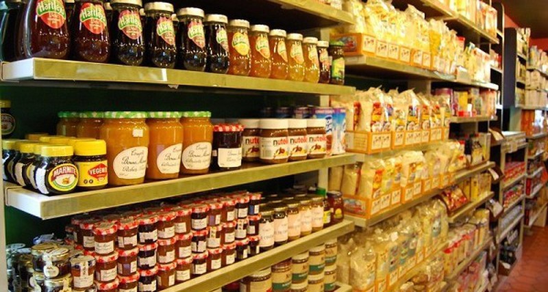 Cách lựa chọn mua thực phẩm đóng hộp an toàn giữa mùa dịch