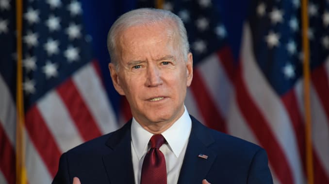 Bầu cử Mỹ 2020: Ứng cử viên Dân chủ Bernie Sanders chấm dứt chiến dịch tranh cử