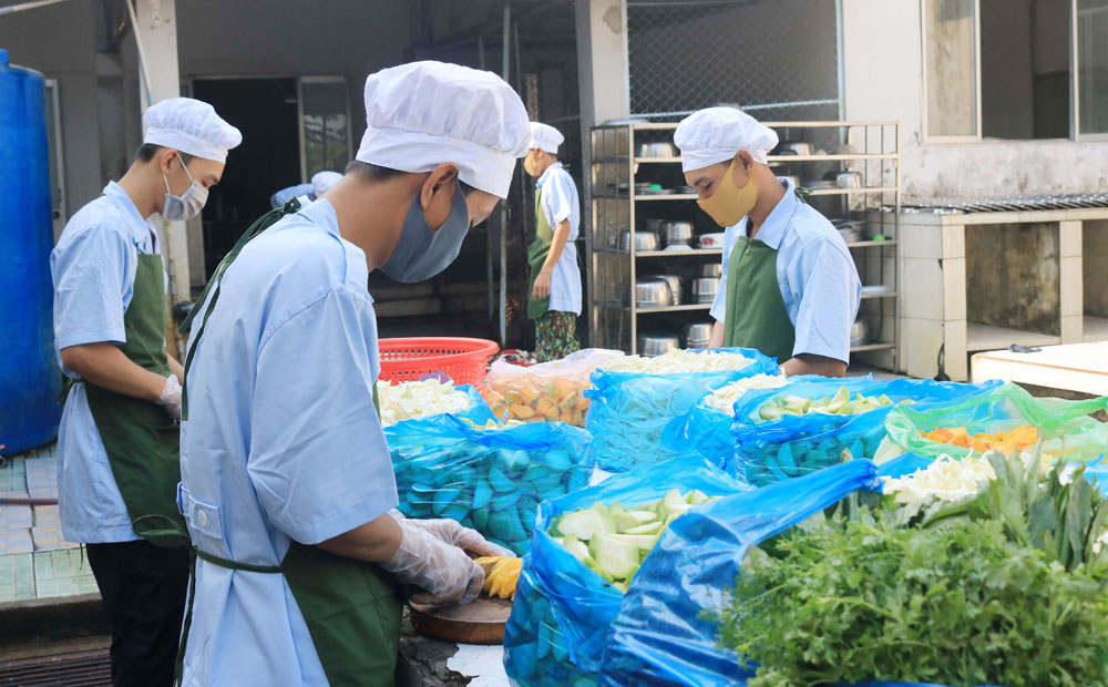 Trung đoàn Bộ binh 892 trong giai đoạn cách ly xã hội