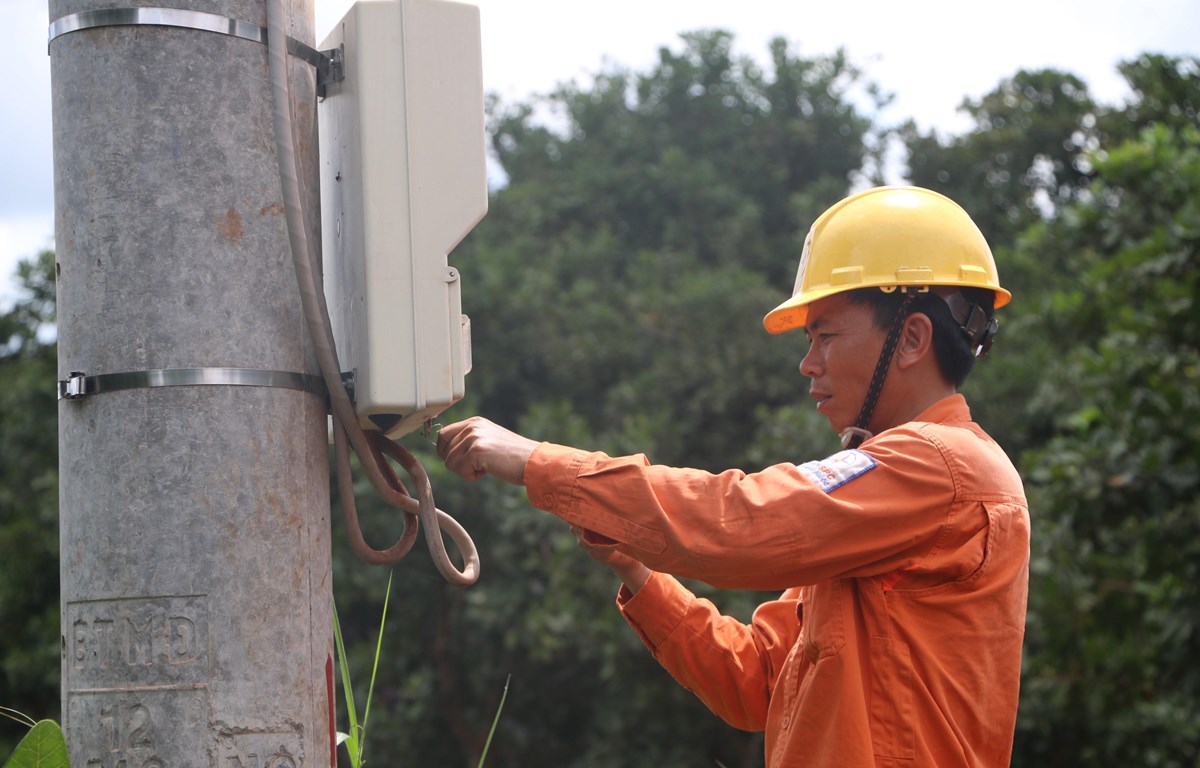 EVN lý giải về hóa đơn tiền điện bất ngờ tăng mạnh trong tháng 3
