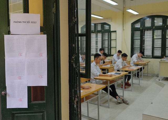 Nhiều quốc gia huỷ, lùi kỳ thi tốt nghiệp quốc gia vì dịch Covid-19