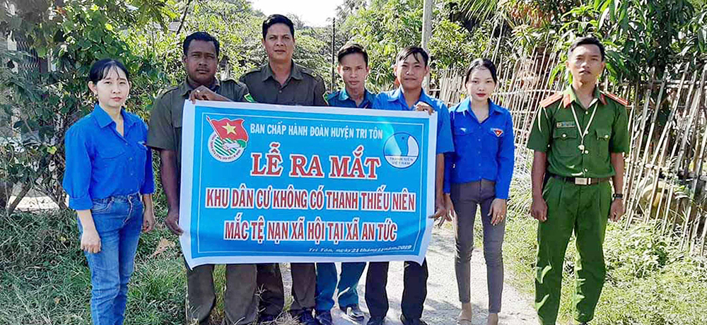 Khu dân cư không có thanh, thiếu niên mắc tệ nạn xã hội Khu dân cư không có thanh, thiếu niên mắc tệ nạn xã hội