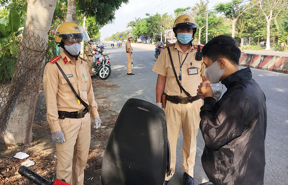 Thoại Sơn đảm bảo tốt an ninh trật tự và phòng, chống dịch bệnh Covid-19 Thoại Sơn đảm bảo tốt an ninh trật tự và phòng, chống dịch bệnh Covid-19