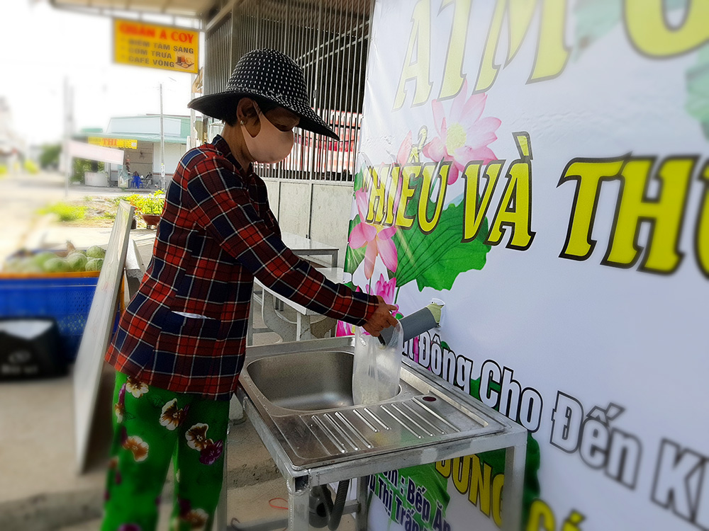 Khai trương “ATM” gạo đầu tiên ở Thoại Sơn
