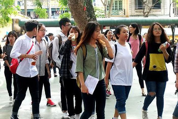 Thi THPT 2020 giảm độ khó, Bộ chỉ nắm việc ra đề chung, coi thi, chấm thi đưa về địa phương