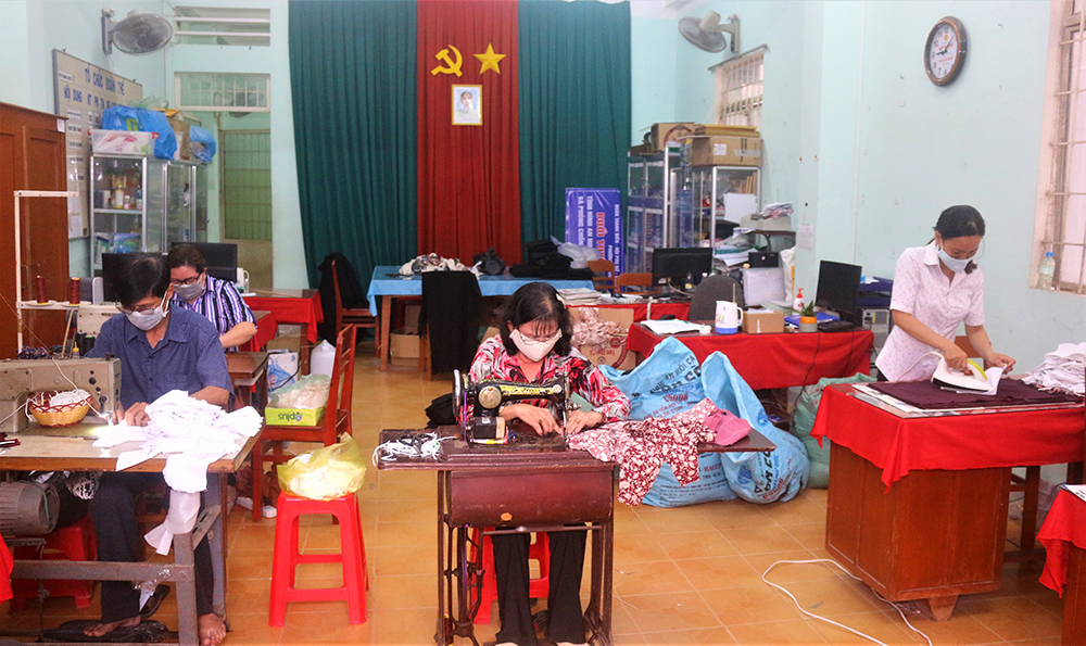 Đoàn kết, chung tay đánh bay Covid-19 - Kỳ 2: Mệnh lệnh từ trái tim